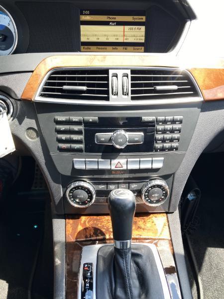 Mercedes-Benz C-Class C250 Luxury Sedan 2012