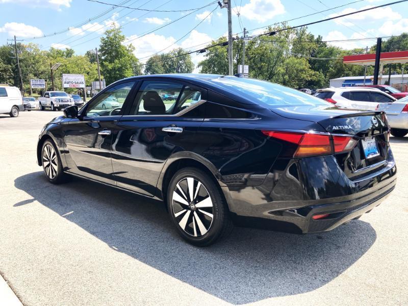 Nissan Altima 2.5 SV 2021