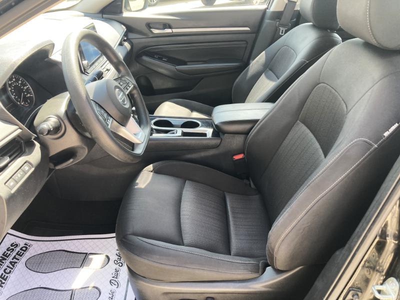 Nissan Altima 2.5 SV 2021