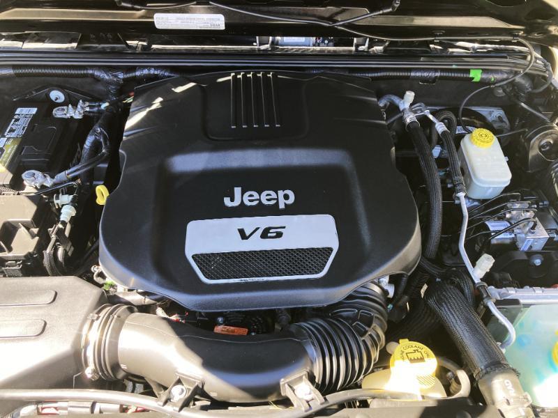 Jeep Wrangler Unlimited Sport 4WD 2017