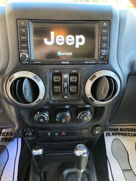 Jeep Wrangler Unlimited Sport 4WD 2017