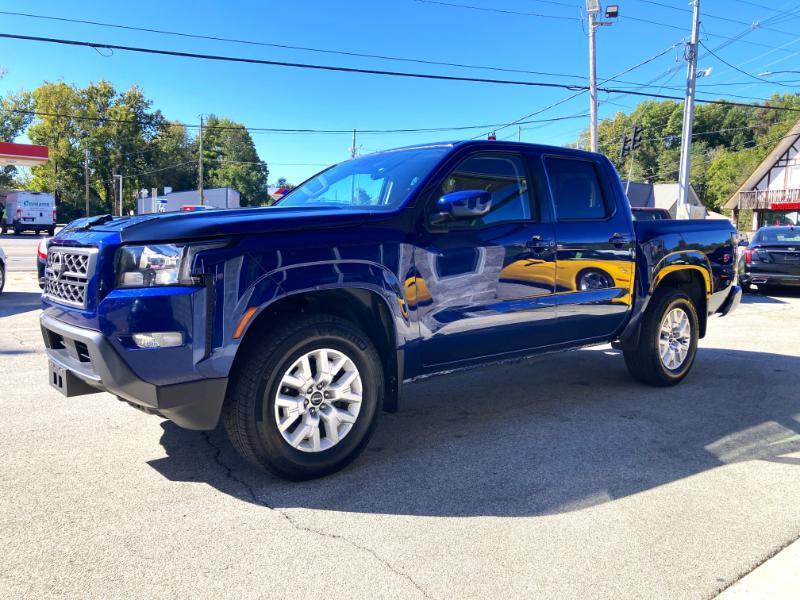 Nissan Frontier SV Crew Cab 4WD 2022