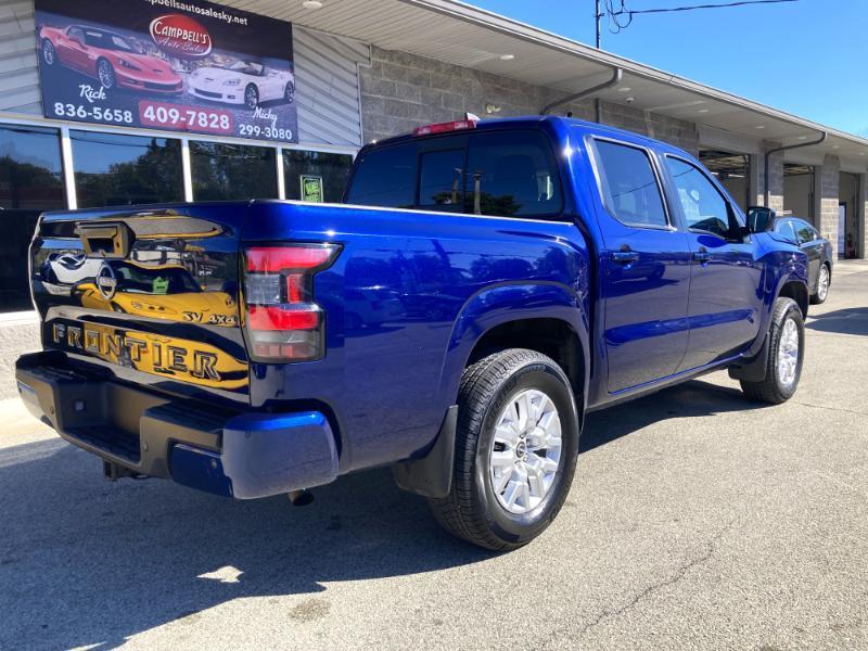 Nissan Frontier SV Crew Cab 4WD 2022