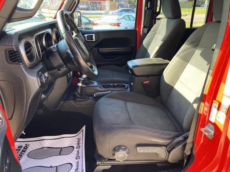 Jeep Wrangler Unlimited Sport 2018