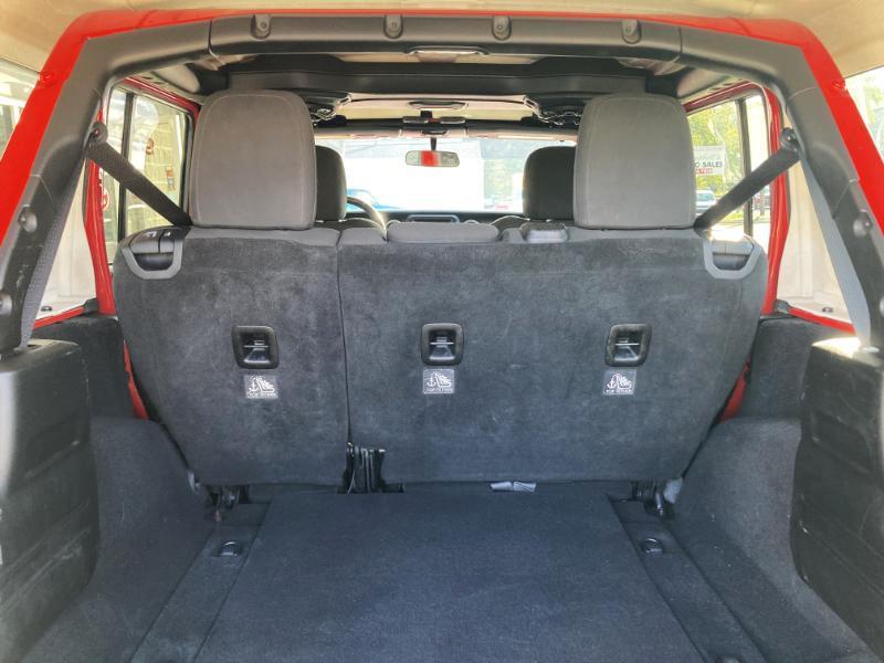 Jeep Wrangler Unlimited Sport 2018