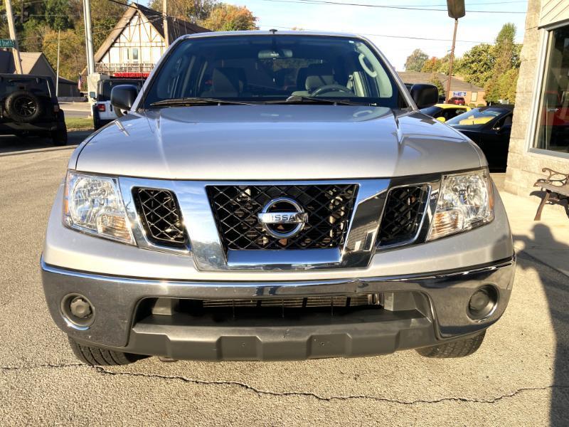 Nissan Frontier SE Crew Cab 4WD 2010