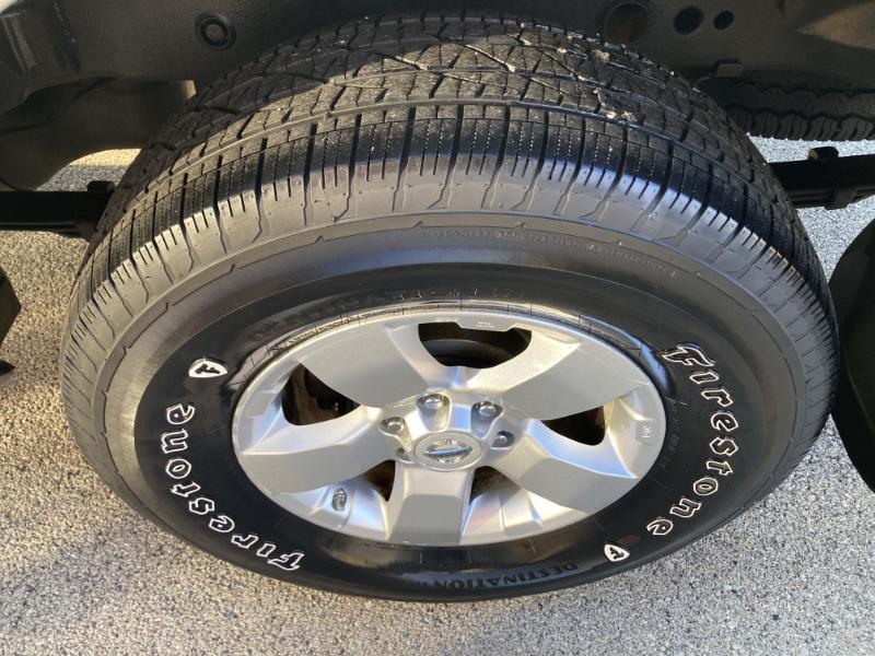 Nissan Frontier SE Crew Cab 4WD 2010
