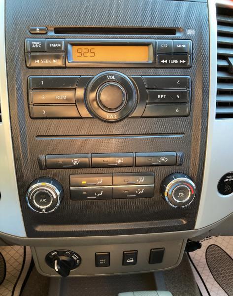 Nissan Frontier SE Crew Cab 4WD 2010