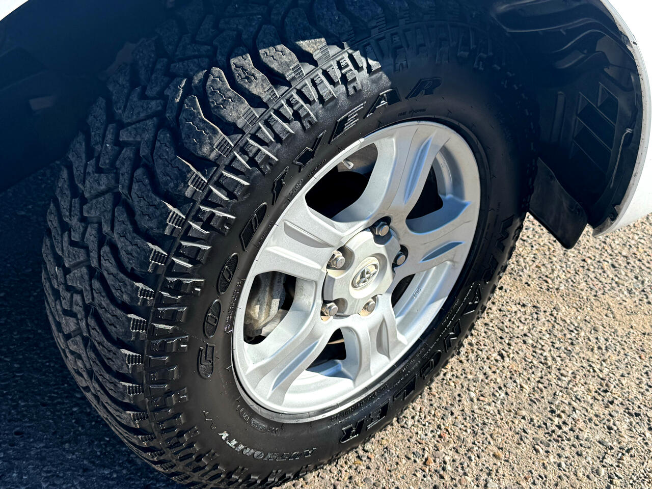 Toyota Sequoia SR5 5.7L 2WD 2013