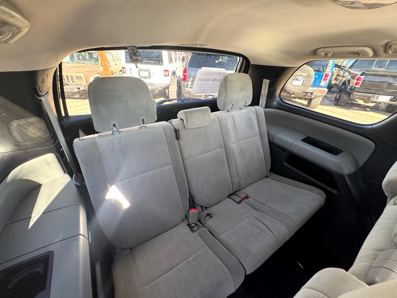 Toyota Sequoia SR5 5.7L 2WD 2013