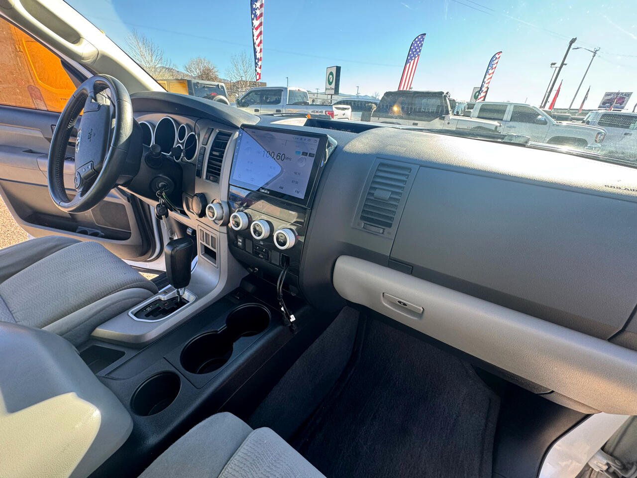 Toyota Sequoia SR5 5.7L 2WD 2013