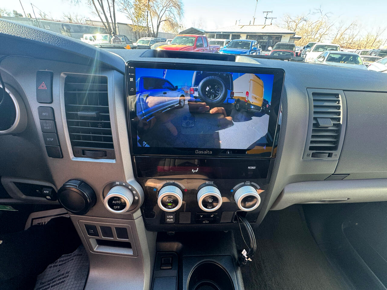 Toyota Sequoia SR5 5.7L 2WD 2013