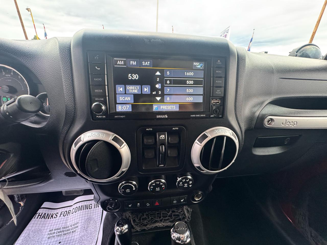 Jeep Wrangler Unlimited Sahara 4WD 2013
