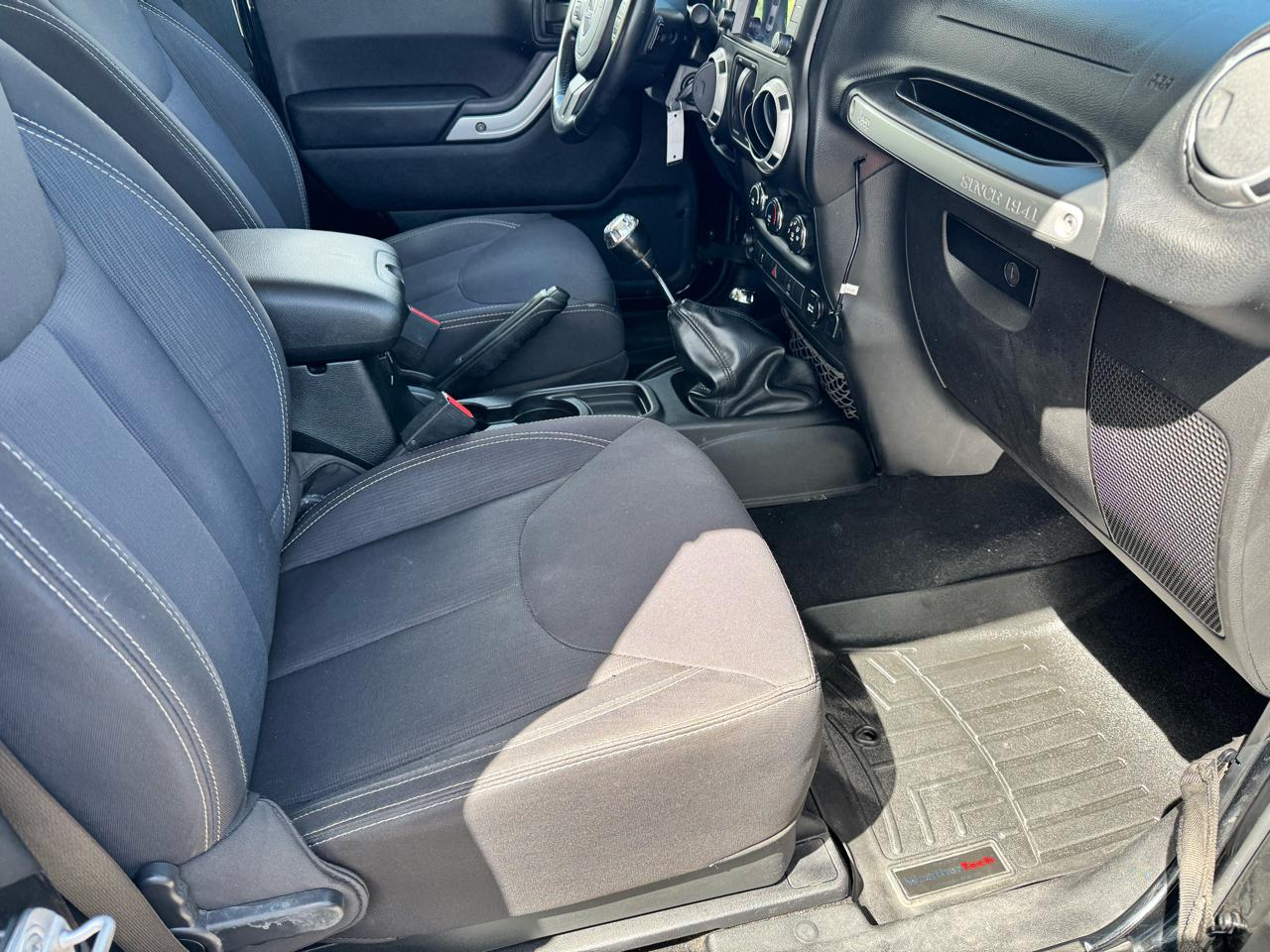 Jeep Wrangler Rubicon 4WD 2013