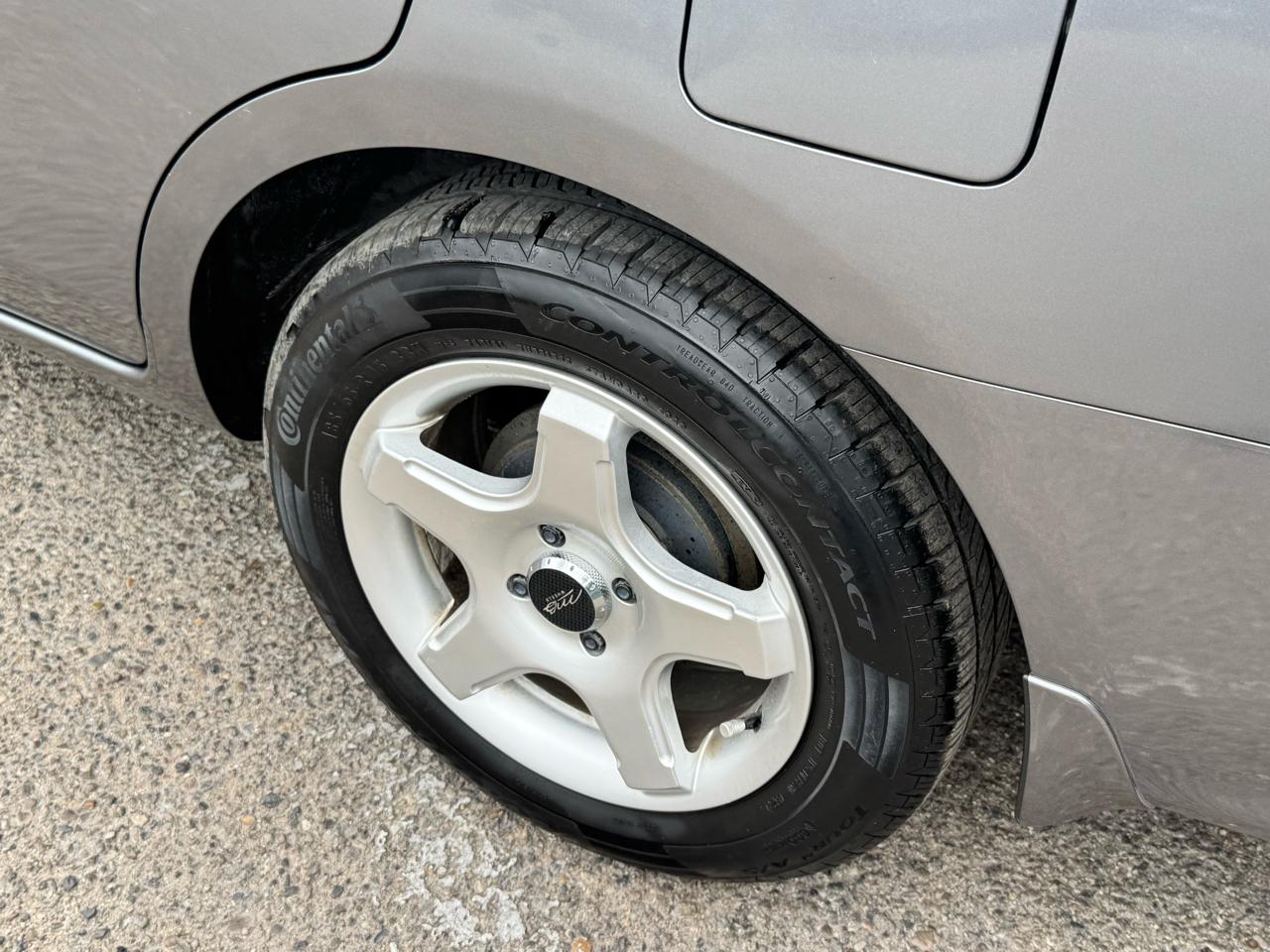 Nissan Versa  2017