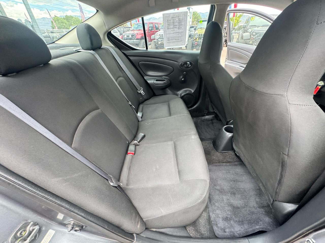 Nissan Versa  2017