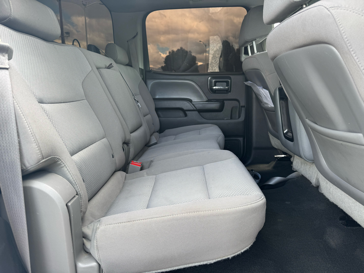 Chevrolet Silverado 2500HD Work Truck Crew Cab 4WD 2015
