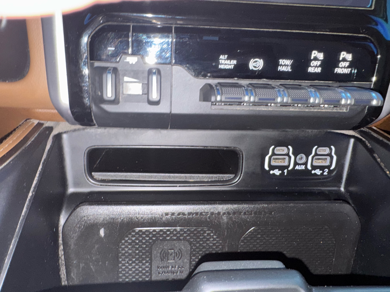 RAM 2500 Longhorn Crew Cab SWB 4WD 2023