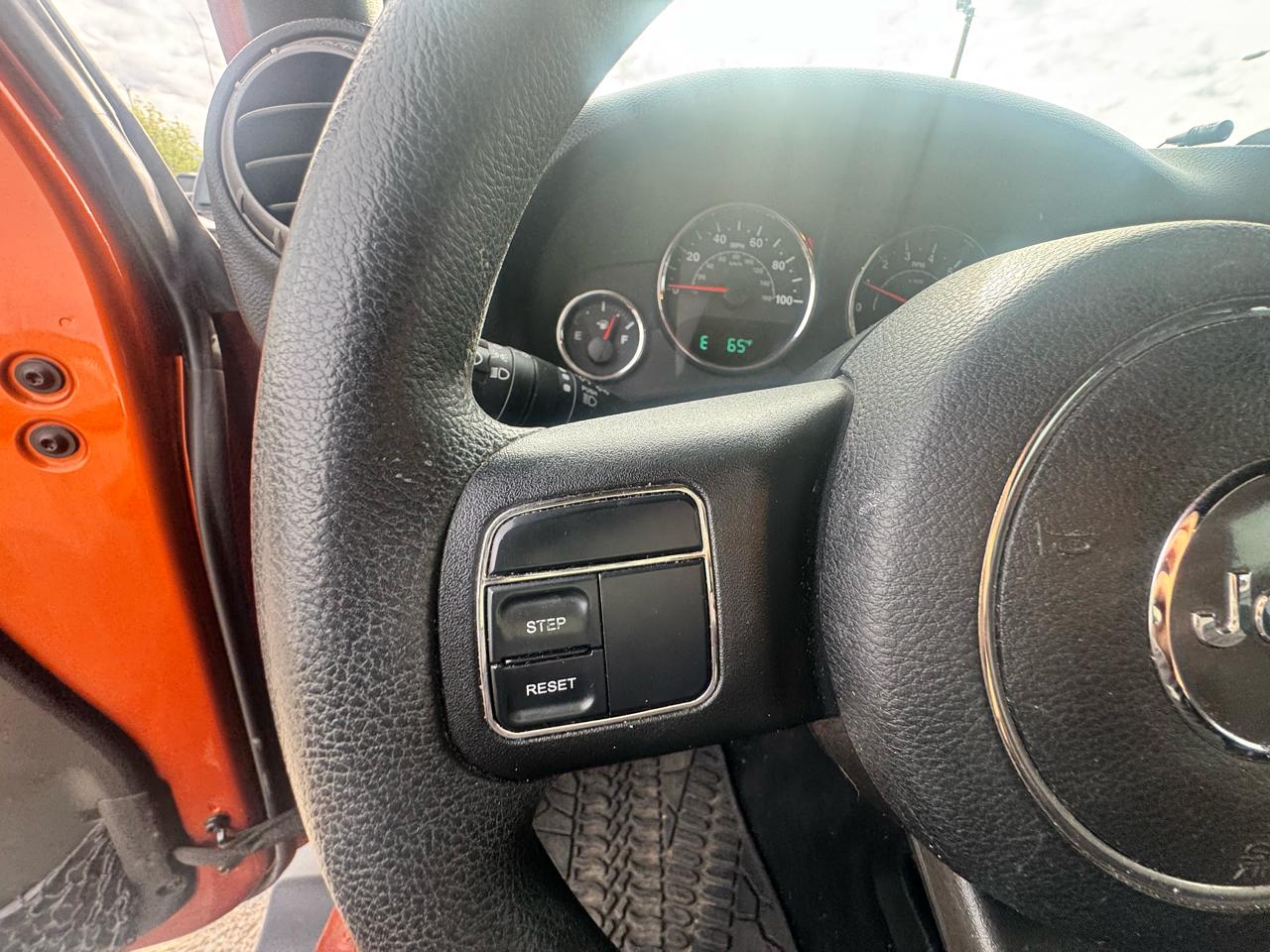 Jeep Wrangler Sport 4WD 2011