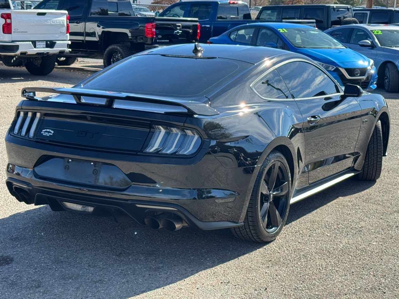 2022 Ford Mustang GT Premium photo 4