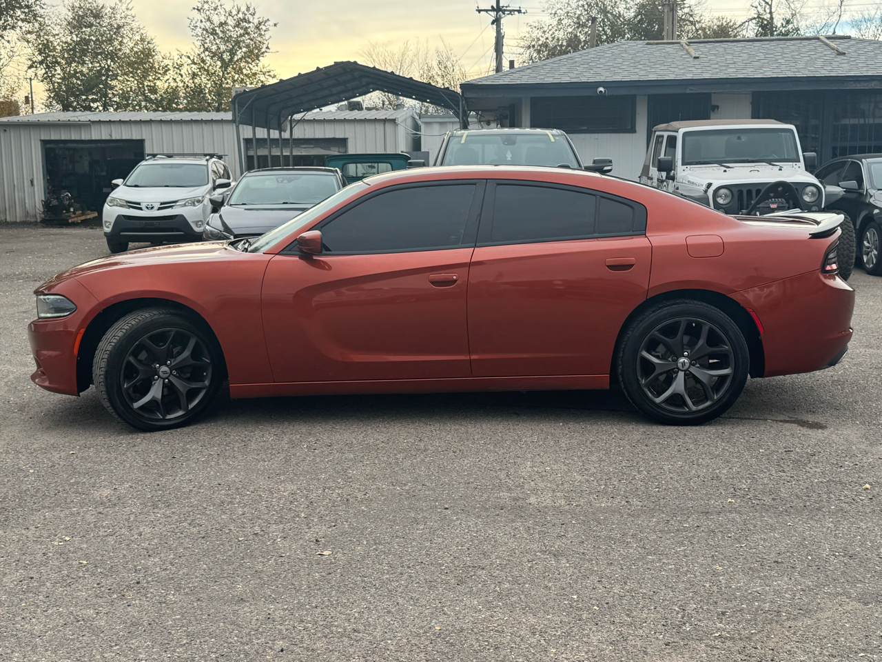 2020 Dodge Charger SXT photo 4