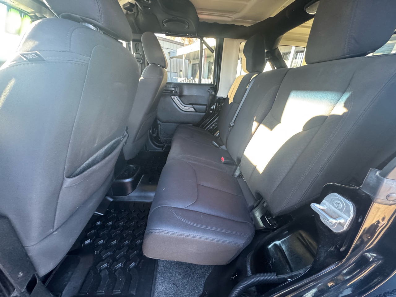 Jeep Wrangler Unlimited Sport 4WD 2014