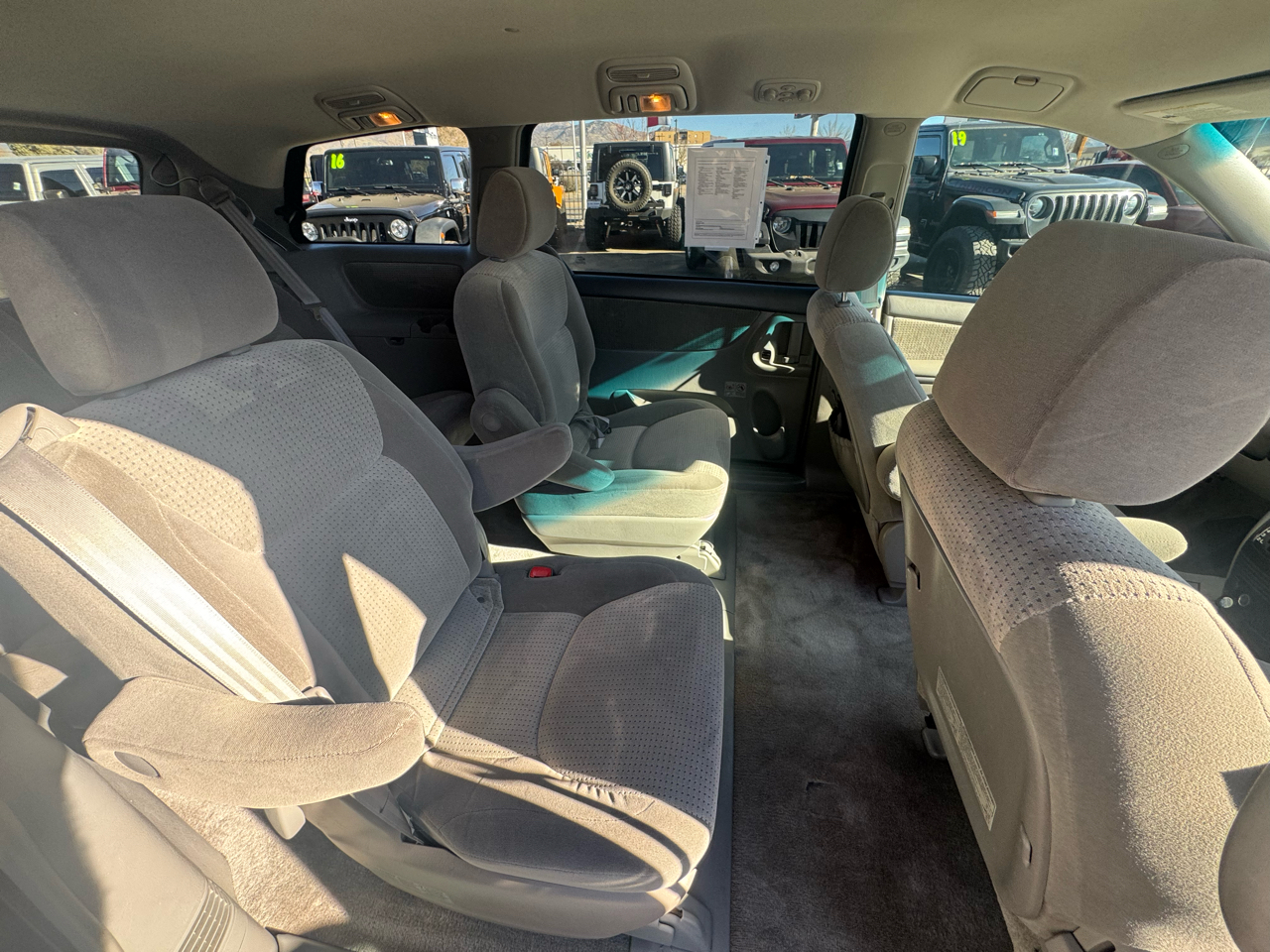 Toyota Sienna CE 7-Passenger 2006