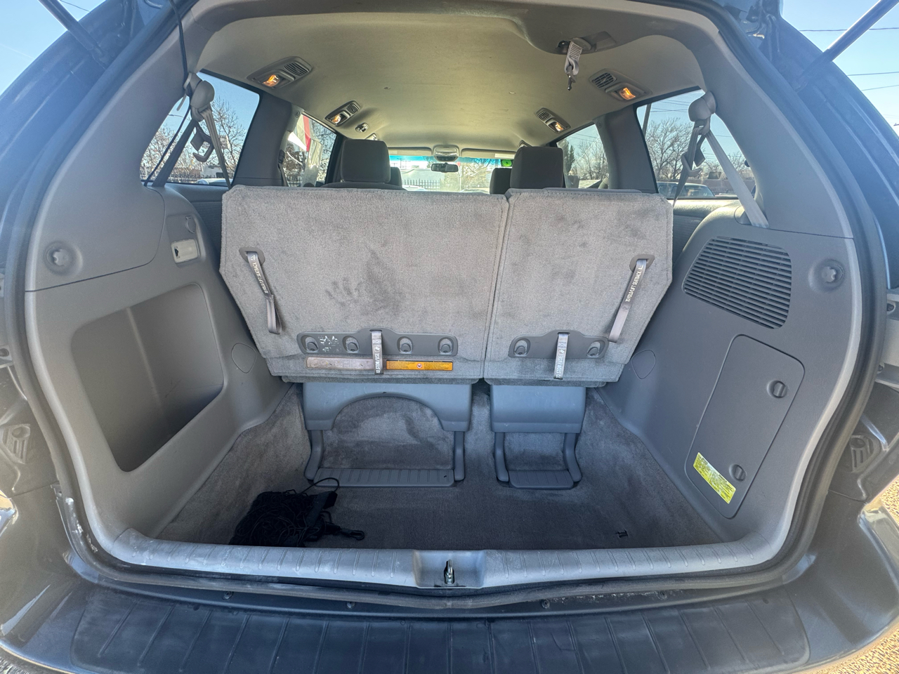 Toyota Sienna CE 7-Passenger 2006