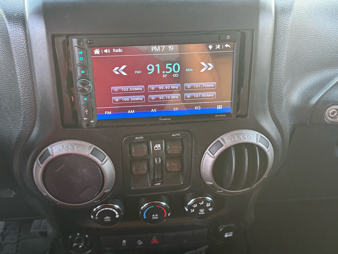 Jeep Wrangler Unlimited Sport 4WD 2013