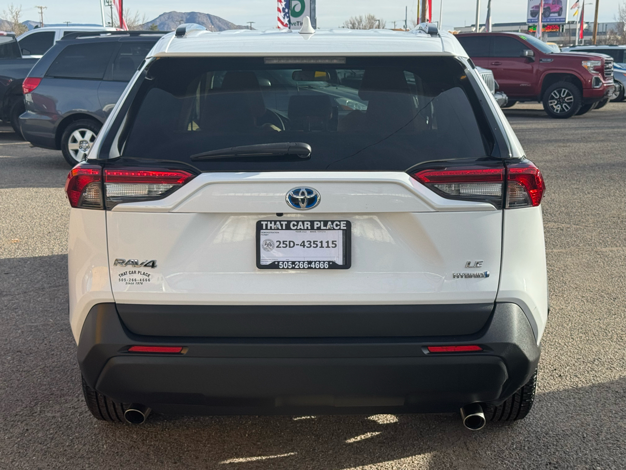 Toyota RAV4 Hybrid LE AWD 2022