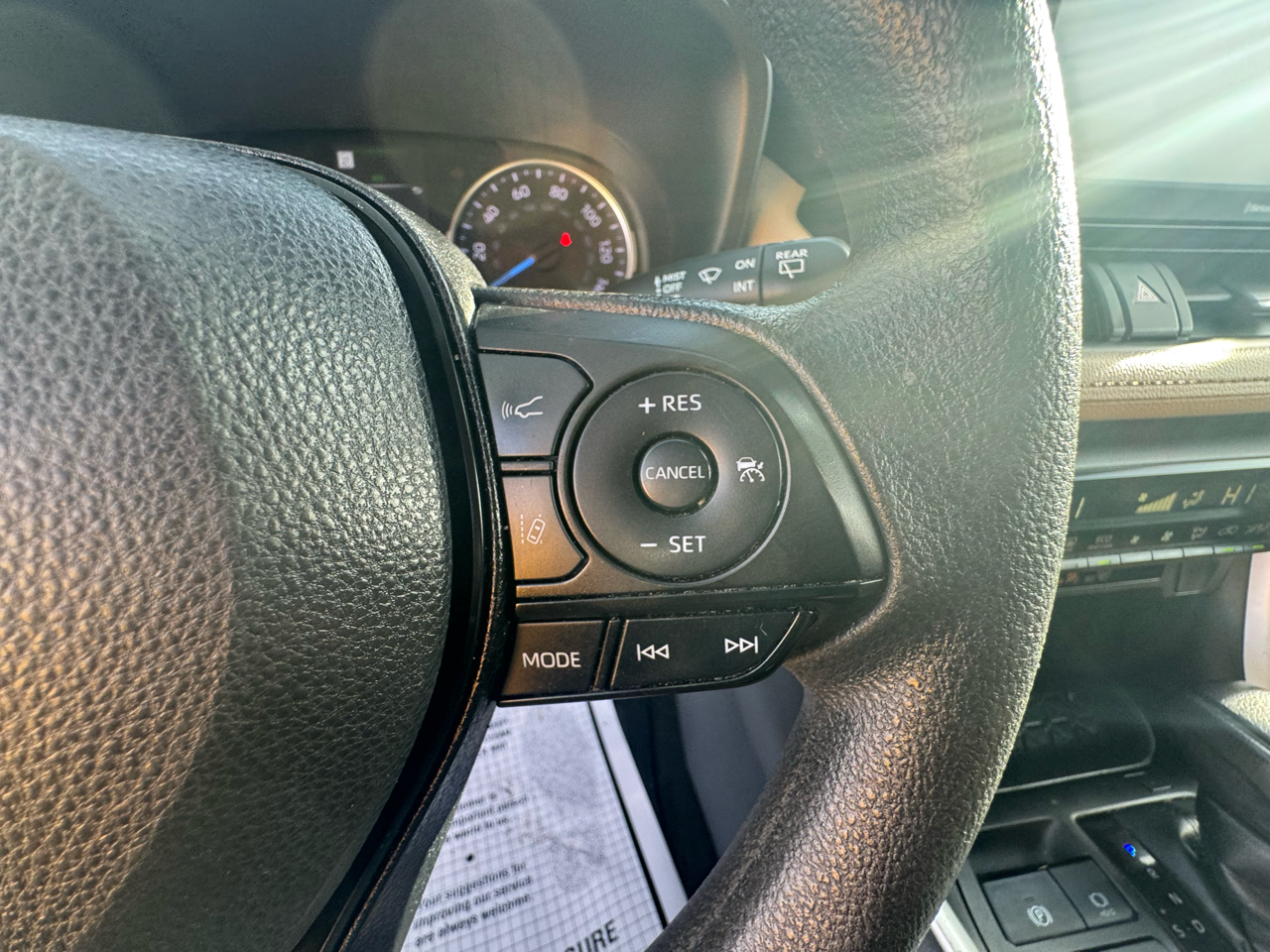 Toyota RAV4 Hybrid LE AWD 2022