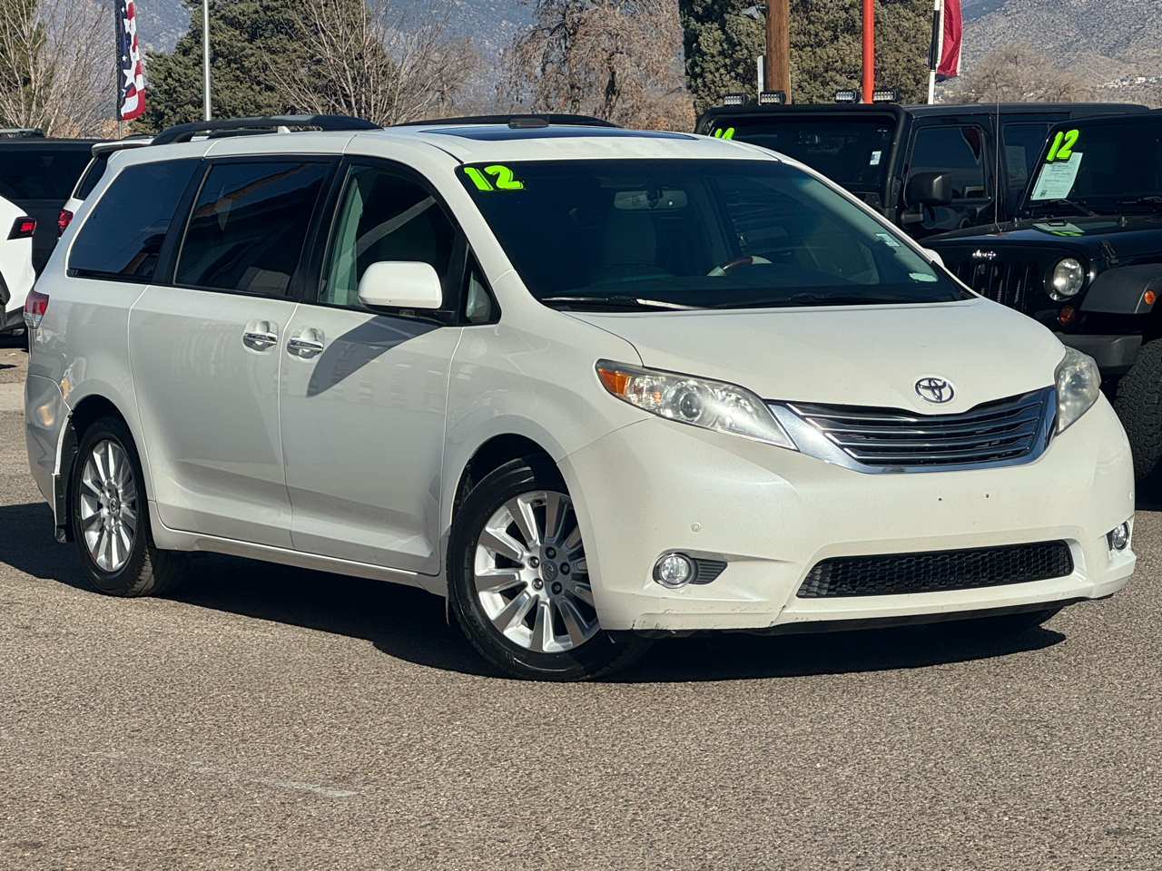 Toyota Sienna Limited FWD 7-Passsenger V6 2012