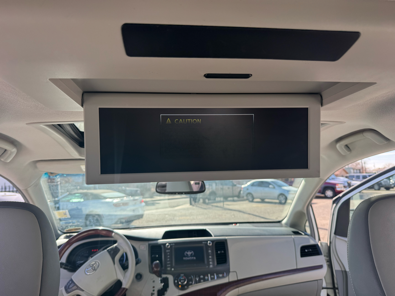 Toyota Sienna Limited FWD 7-Passsenger V6 2012