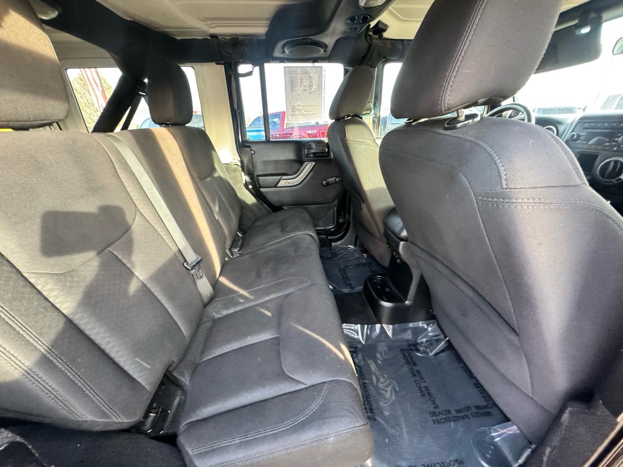 Jeep Wrangler Unlimited Sport 4WD 2013