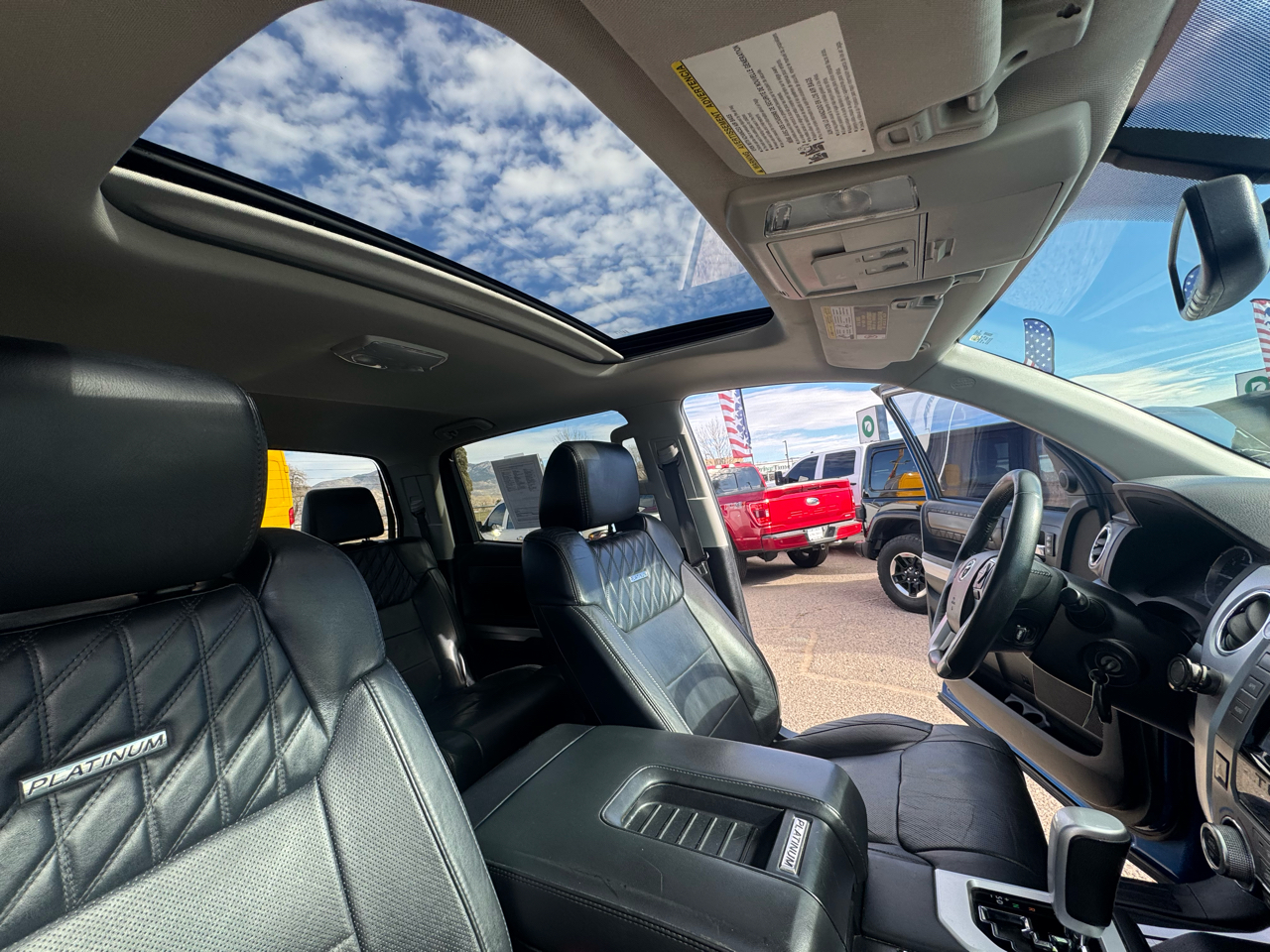 Toyota Tundra Platinum CrewMax 5.7L FFV 2WD 2017