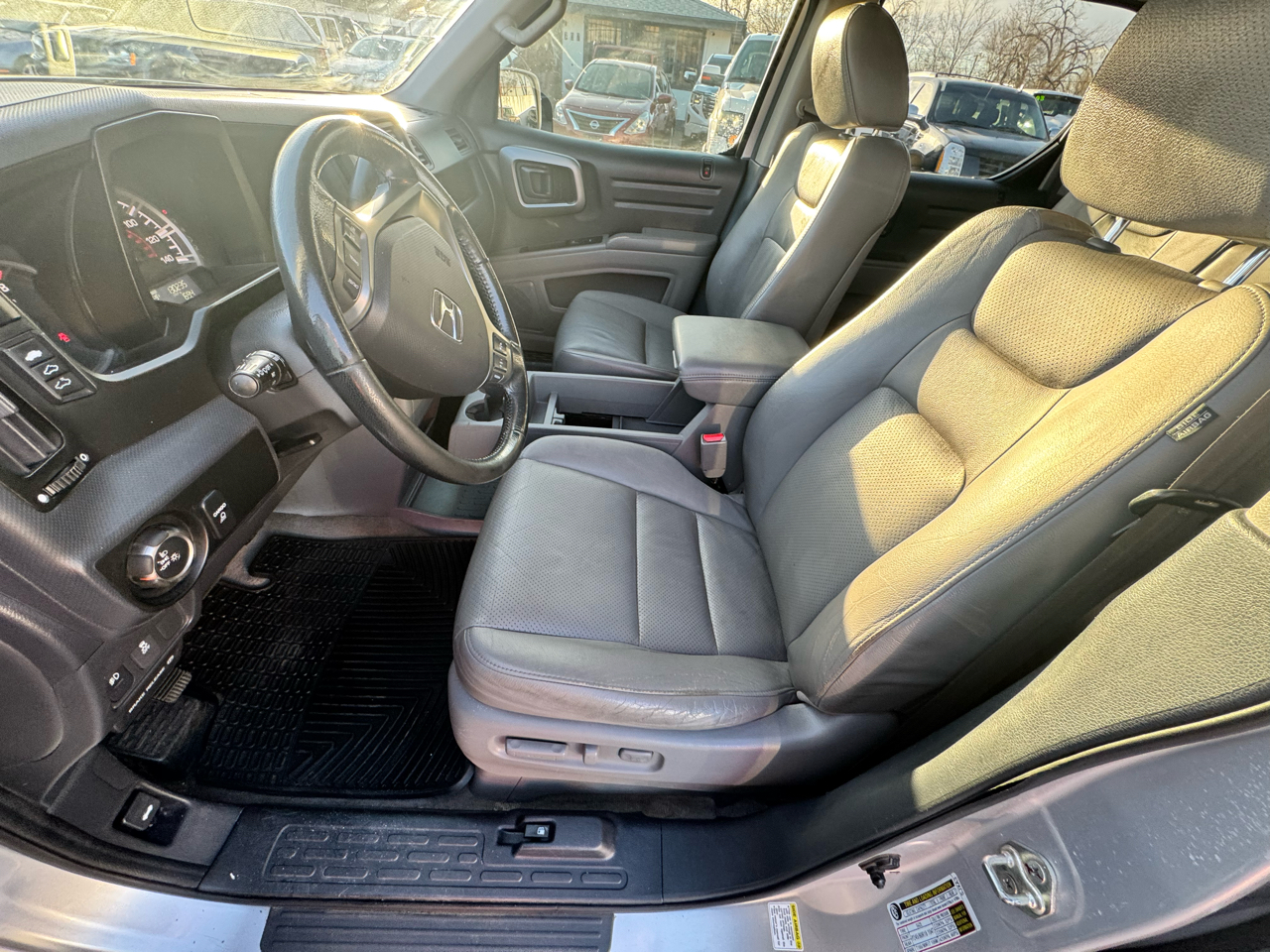 Honda Ridgeline RTL-E 4x4 Crew Cab 5.3' Bed 2014