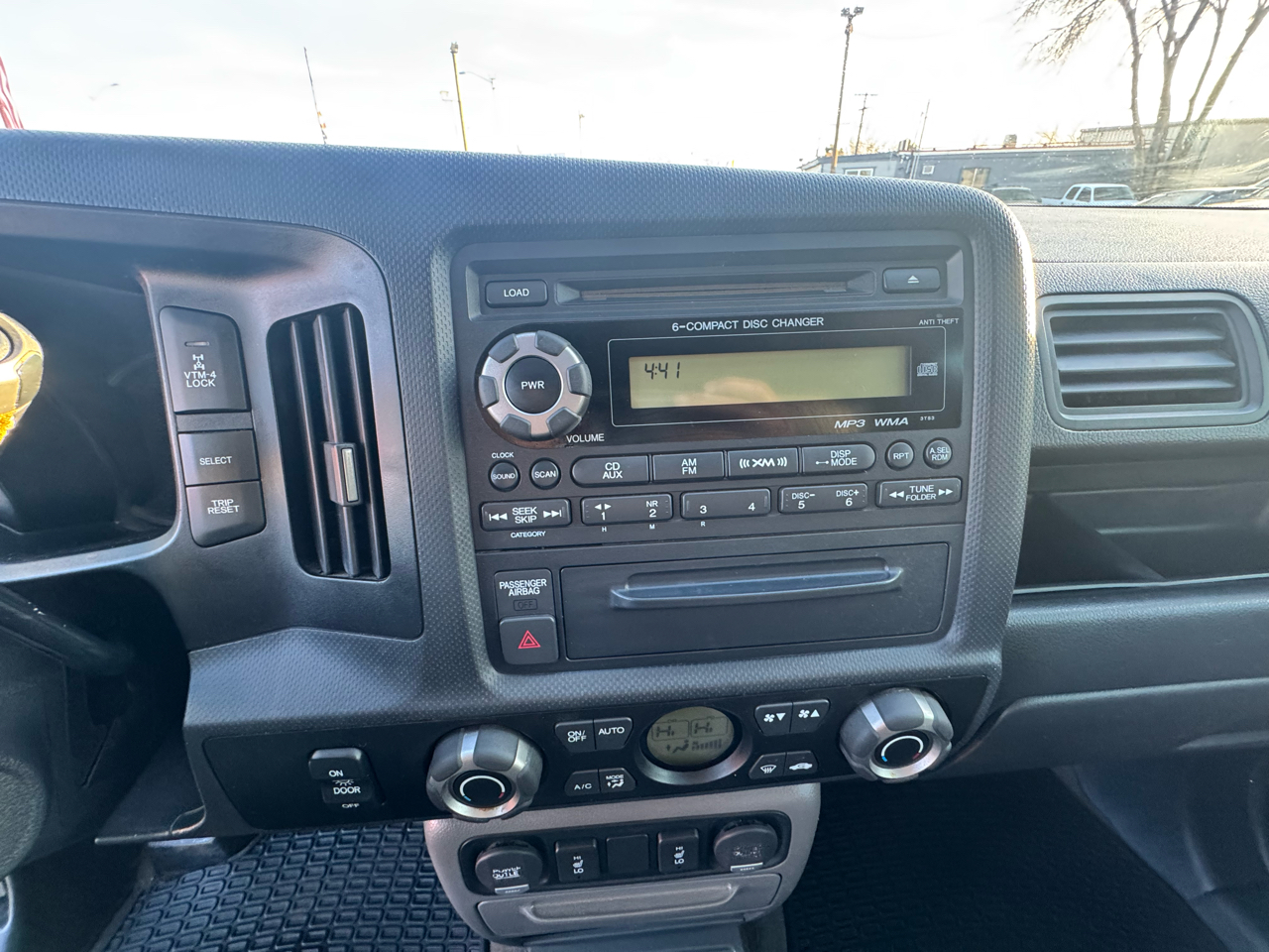 Honda Ridgeline RTL-E 4x4 Crew Cab 5.3' Bed 2014