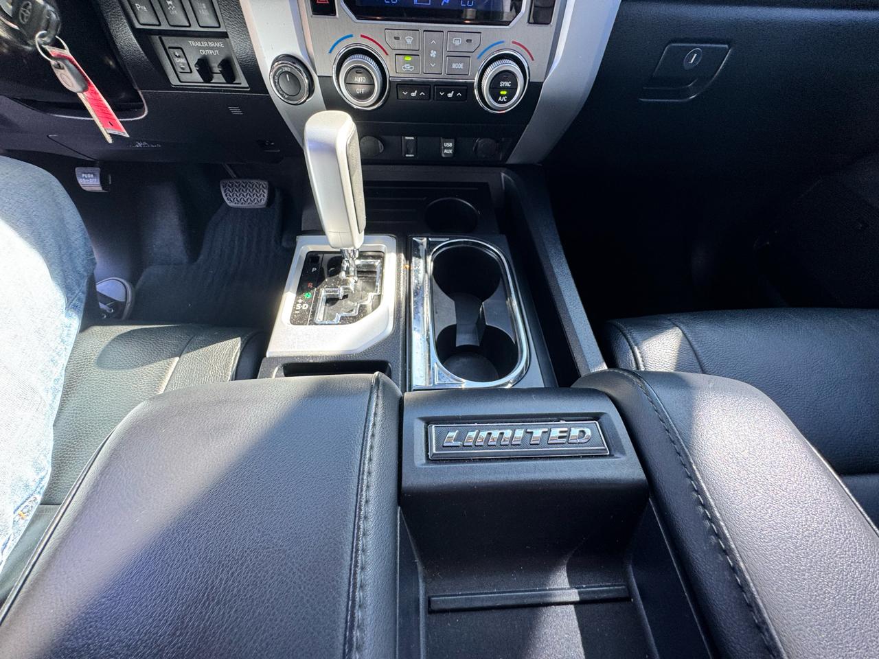 Toyota Tundra Limited 5.7L CrewMax 4WD 2018