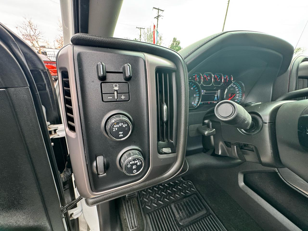 GMC Sierra 1500 SLT Crew Cab Long Box 4WD 2017