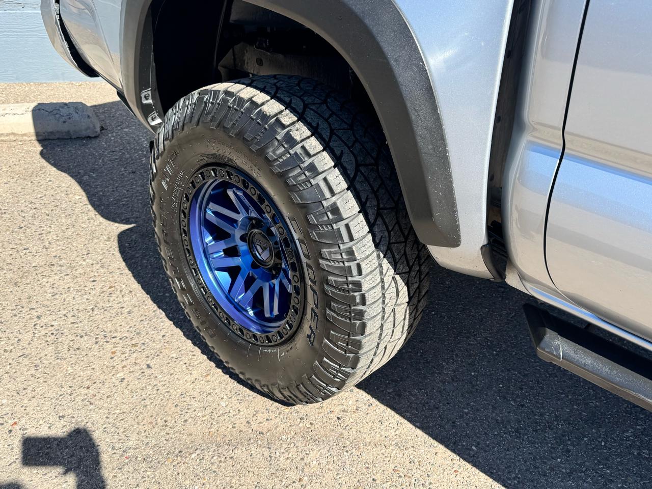 Toyota Tacoma SR5 Double Cab Long Bed V6 6AT 4WD 2020