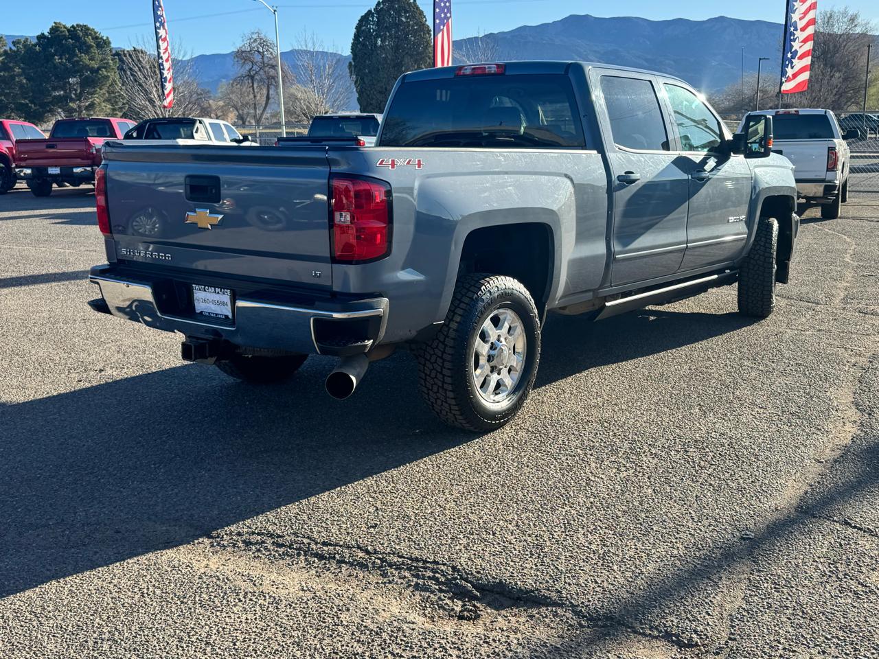 Chevrolet Silverado 2500HD LT Crew Cab Long Box 4WD 2015