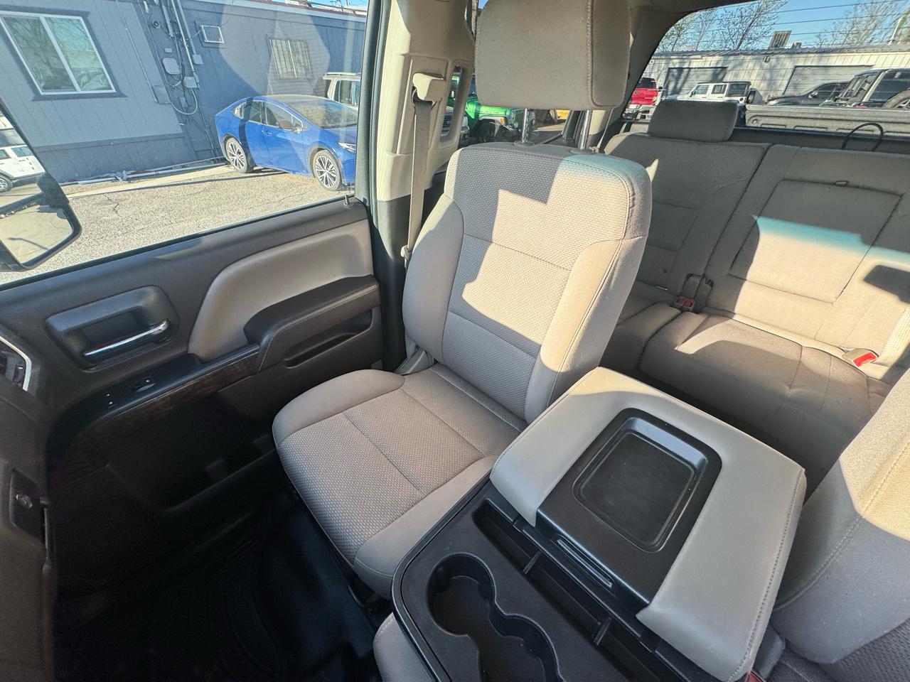 Chevrolet Silverado 2500HD LT Crew Cab Long Box 4WD 2015