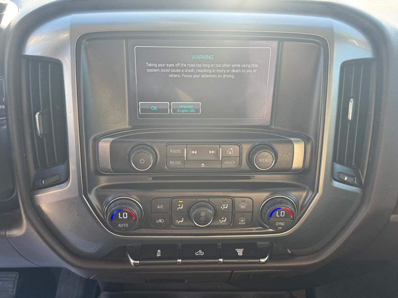 Chevrolet Silverado 2500HD LT Crew Cab Long Box 4WD 2015