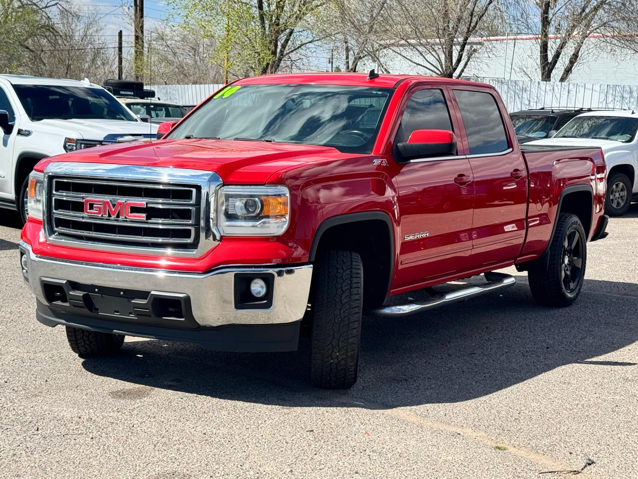 GMC Sierra 1500 SLE Crew Cab Long Box 4WD 2014