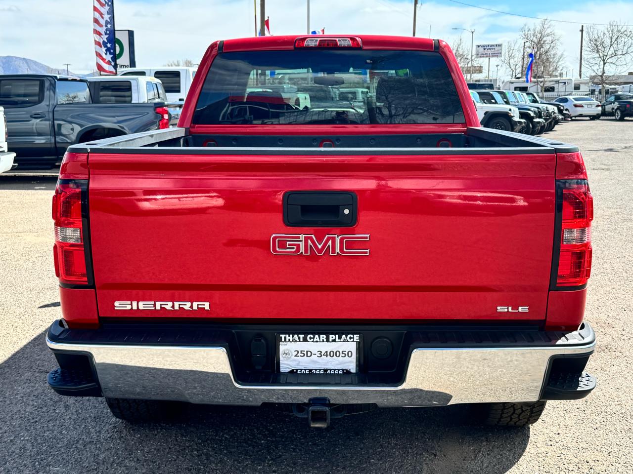 GMC Sierra 1500 SLE Crew Cab Long Box 4WD 2014