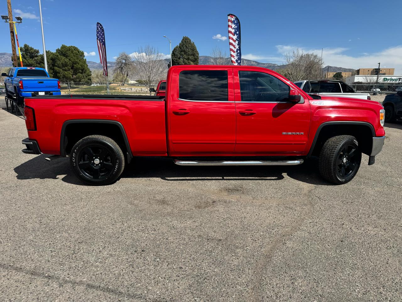GMC Sierra 1500 SLE Crew Cab Long Box 4WD 2014