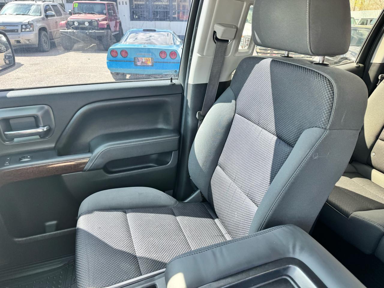 GMC Sierra 1500 SLE Crew Cab Long Box 4WD 2014