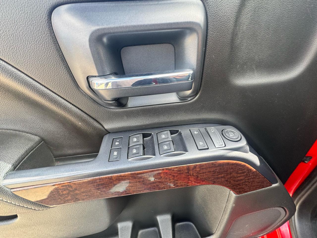 GMC Sierra 1500 SLE Crew Cab Long Box 4WD 2014