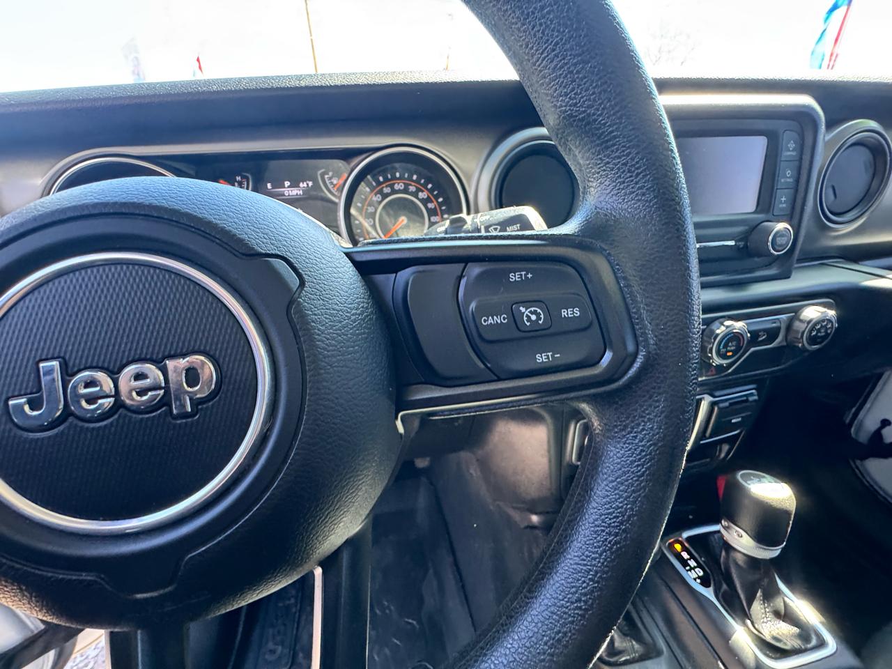 Jeep Wrangler Sport 4WD 2019