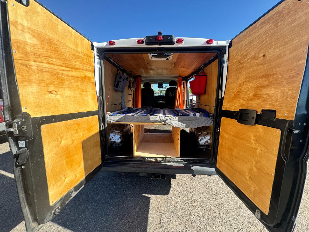 RAM Promaster 1500 Low Roof 118-in. WB 2020